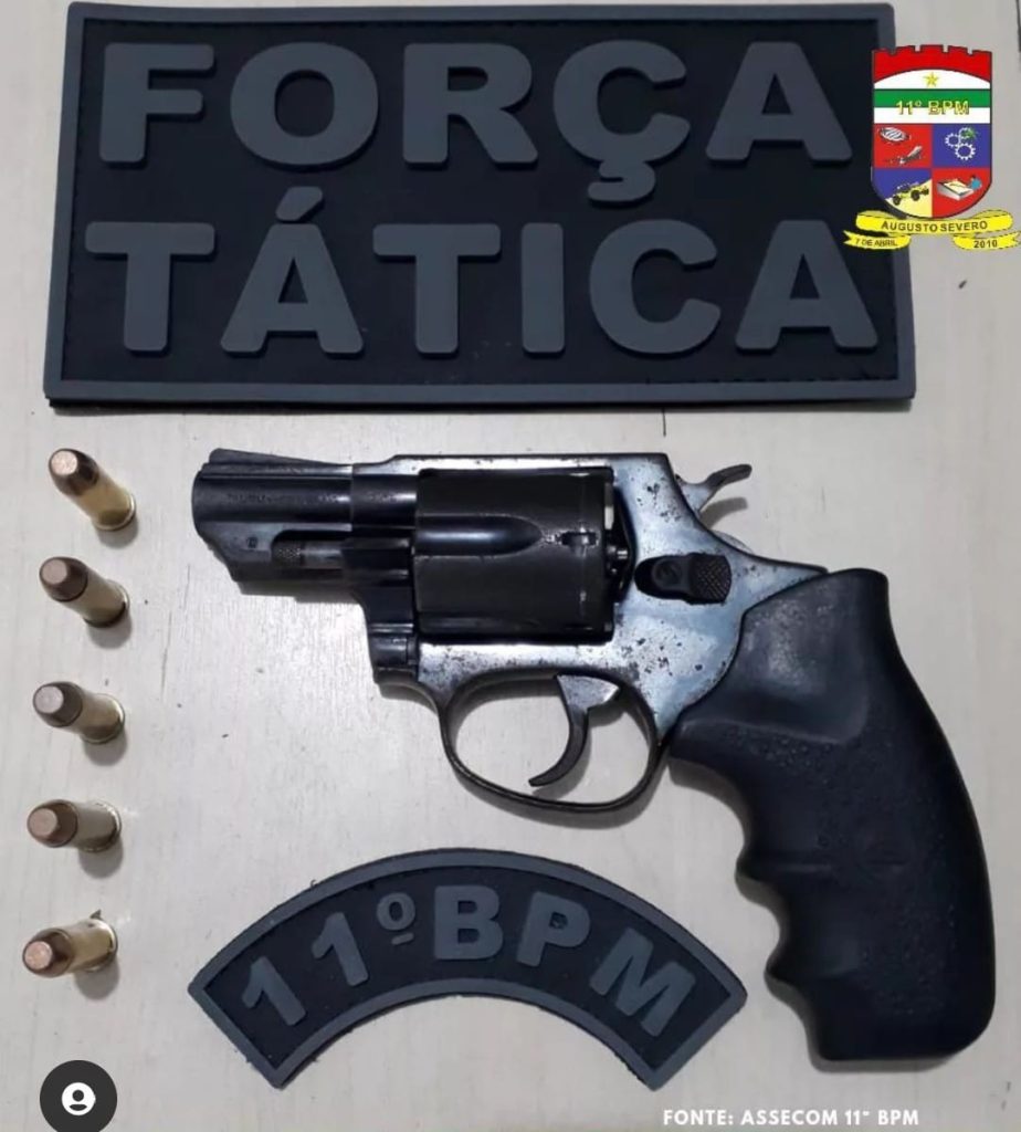 Policia Militar prende homem de porte de arma de fogo em Macaiba