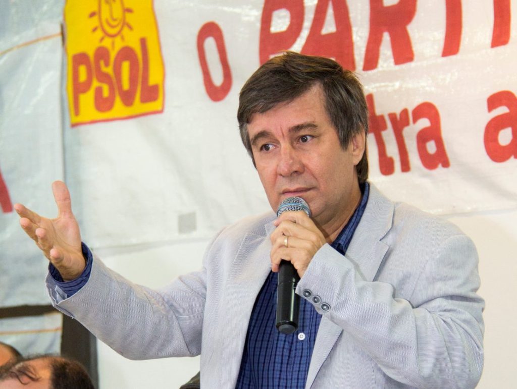 Robério alerta Fátima Bezerra: “Público de esquerda não vota em Carlos Eduardo”