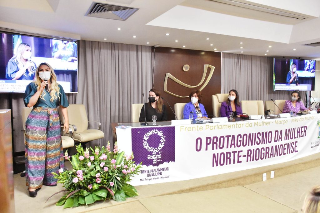 Painel e aula inaugural abrem Mês da Mulher na Assembleia Legislativa