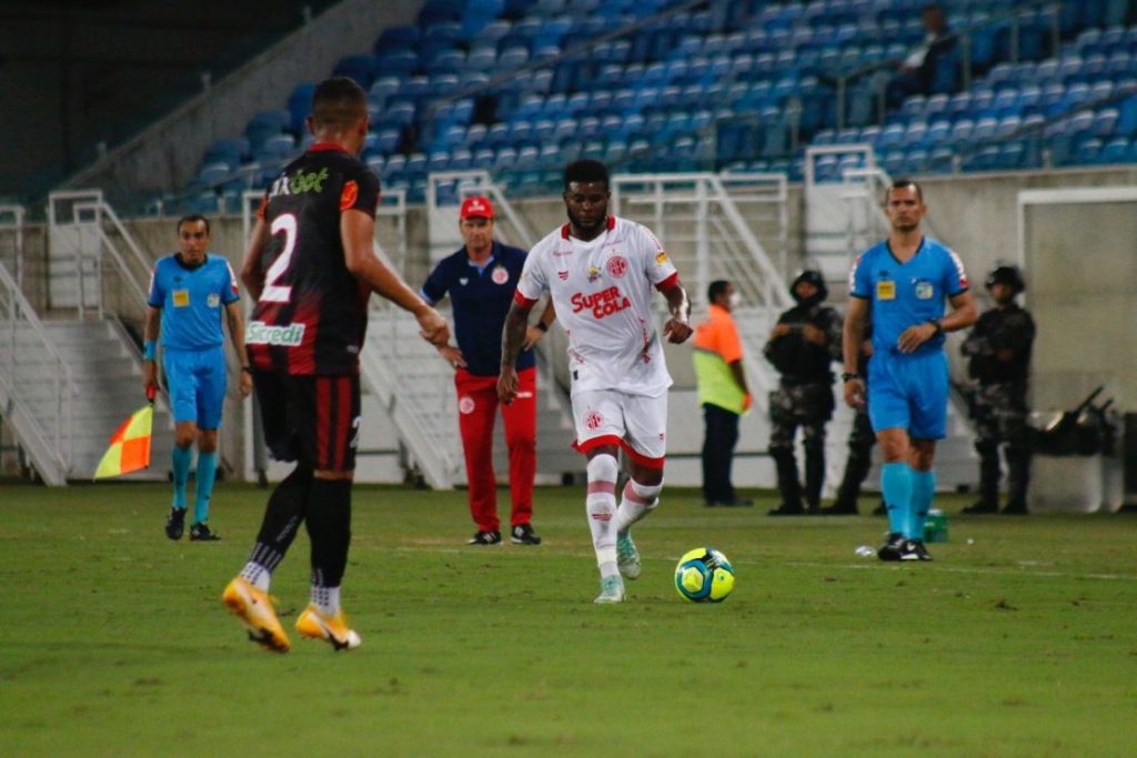 América empata sem gols na Arena das Dunas e sai do G4 da Série D