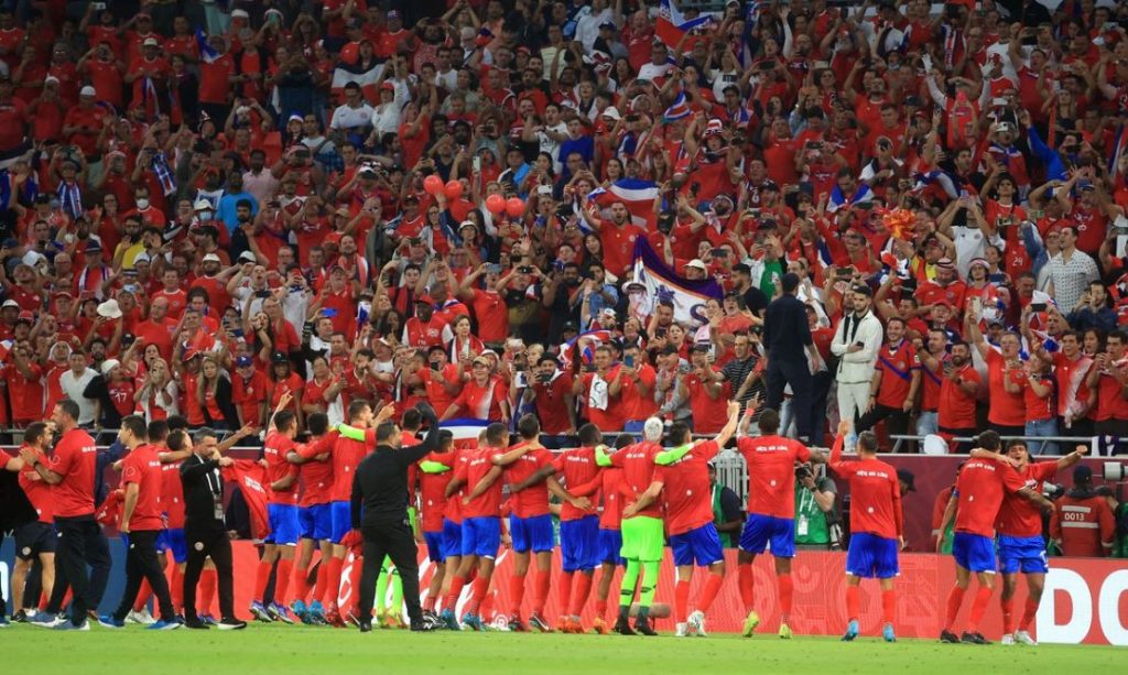 Costa Rica vence Nova Zelândia e garante última vaga na Copa do Mundo