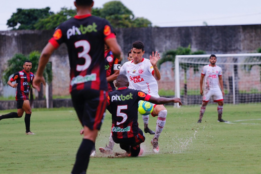 América vacila e leva o empate no último minuto contra o São Paulo Crystal