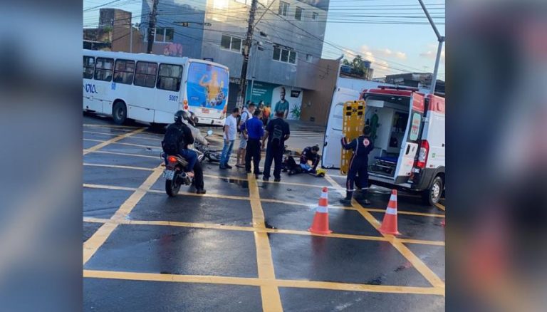 Motociclista colide com ônibus em cruzamento de avenidas em Natal