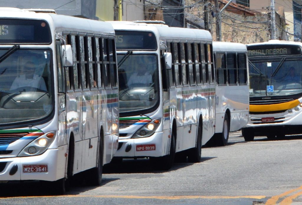 Empresas de ônibus atendem recomendação da STTU e ampliam frota e viagens de ônibus em Natal