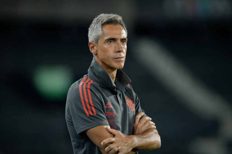 Flamengo decide pela demissão de Paulo Sousa e discute próximos passos