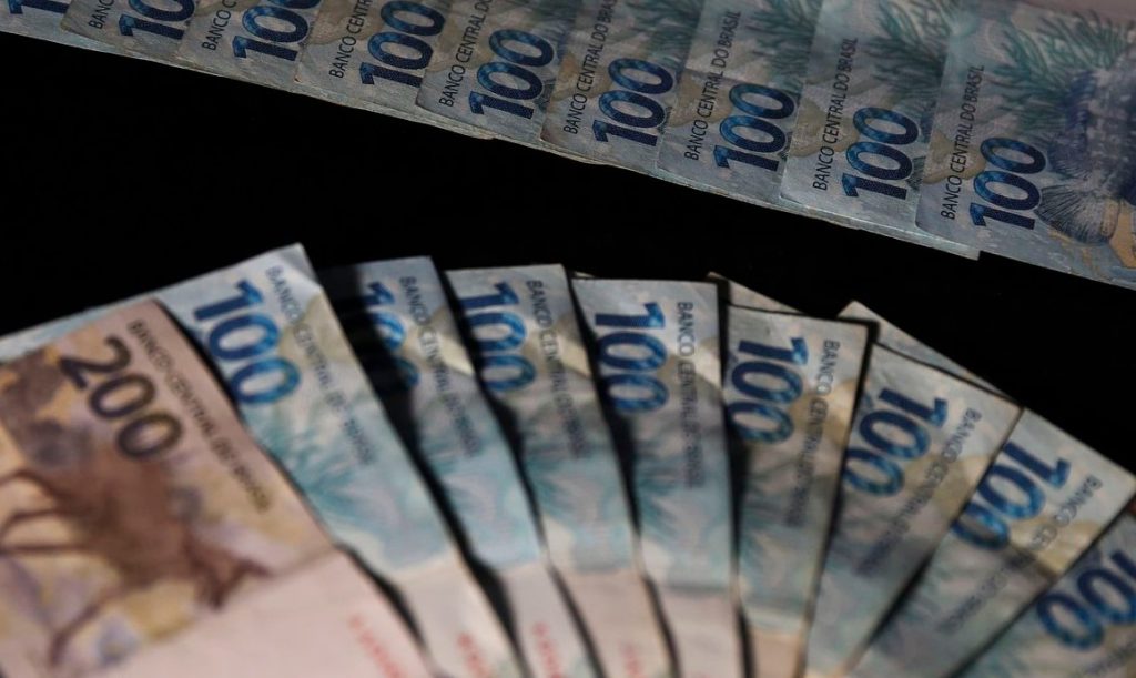 Saiba agora se você pode ter até R$ 3.000 para receber de abonos salariais