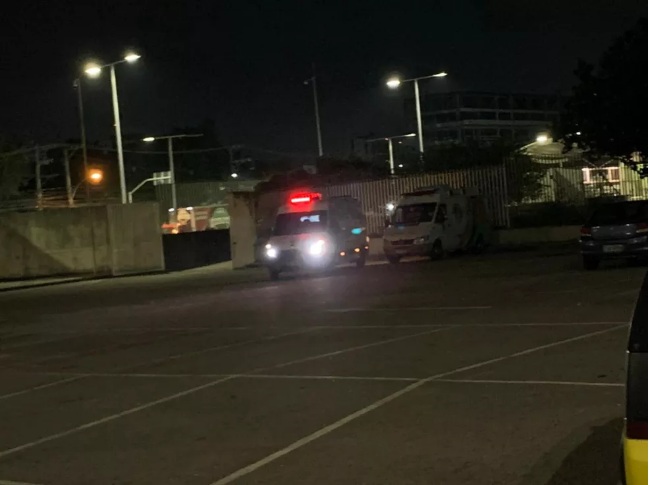 Elevador com jogador e torcedores do Botafogo despenca no estádio