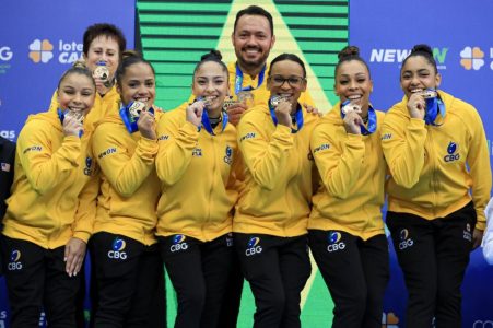 Brasil conquista resultado histórico na final por equipes femininas no Pan