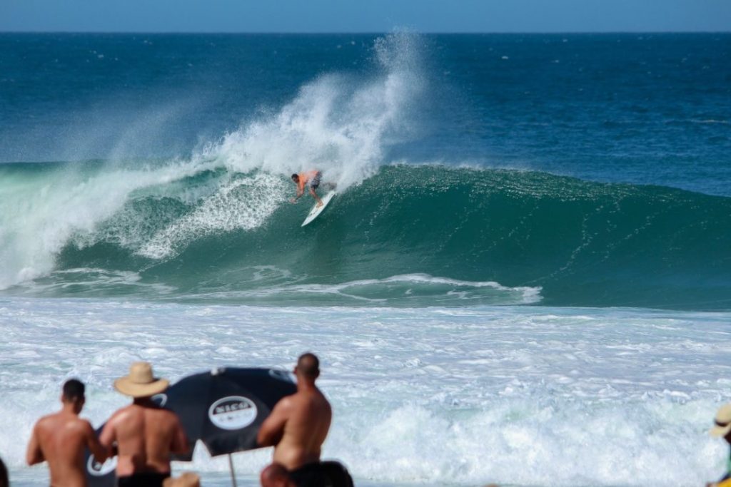 Mateus Sena e Alan Jhones mantém o RN no topo do ranking Circuito Brasileiro Profissional de Surfe