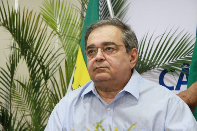 Álvaro Dias demite ex-vereador que não apoia candidatura de Adjuto Dias para deputado e crise com Paulinho Freire é grande