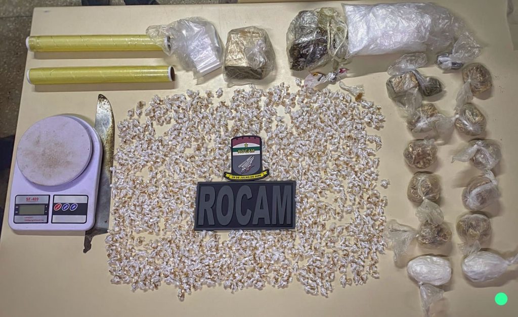 ROCAM apreende drogas em casa na comunidade do Alto da Torre