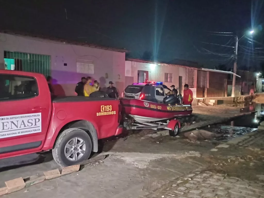 Corpo é encontrado boiando no mangue na Zona Oeste de Natal