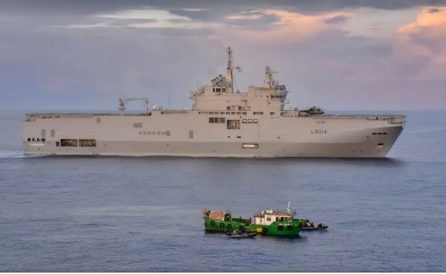 França intercepta barco brasileiro com 4,6 toneladas de cocaína