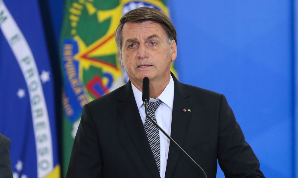 Bolsonaro nega encontro de despedida e viagem nesta quarta (28)