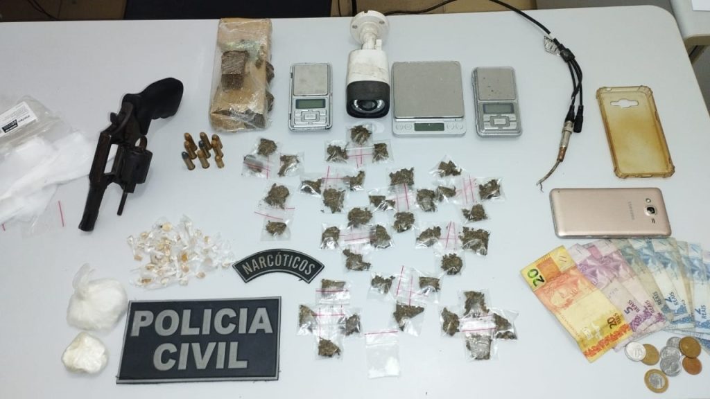 Polícia Civil deflagra Operação “Dromedário” e prende suspeito por tráfico de drogas em Santo Antônio do Salto da Onça