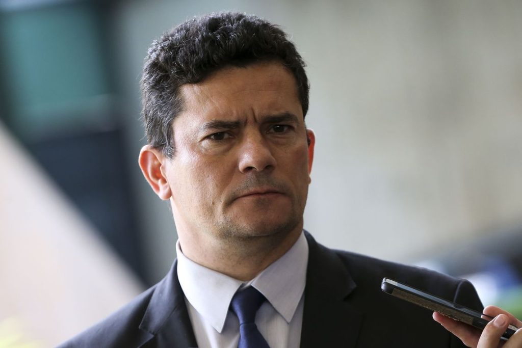 PL vai à Justiça Eleitoral para cassar mandato de Moro