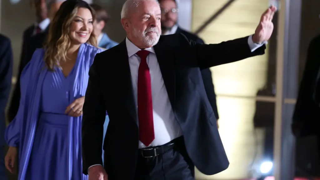 Governo coloca em sigilo dados sobre o festão da posse de Lula