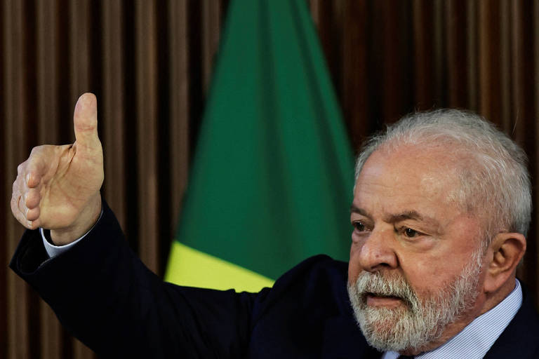 Lula nomeia 122 militares para cargos no GSI após demissões