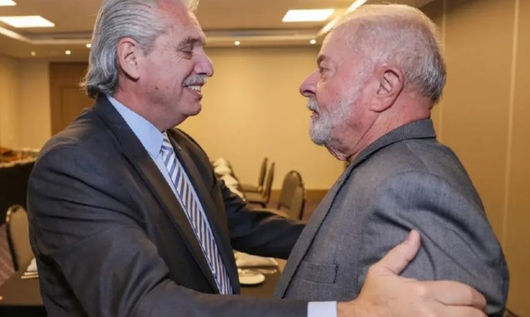 Lula confirma que BNDES financiará obras de gasoduto argentino; país vizinho espera financiamento de 689 milhões de dólares