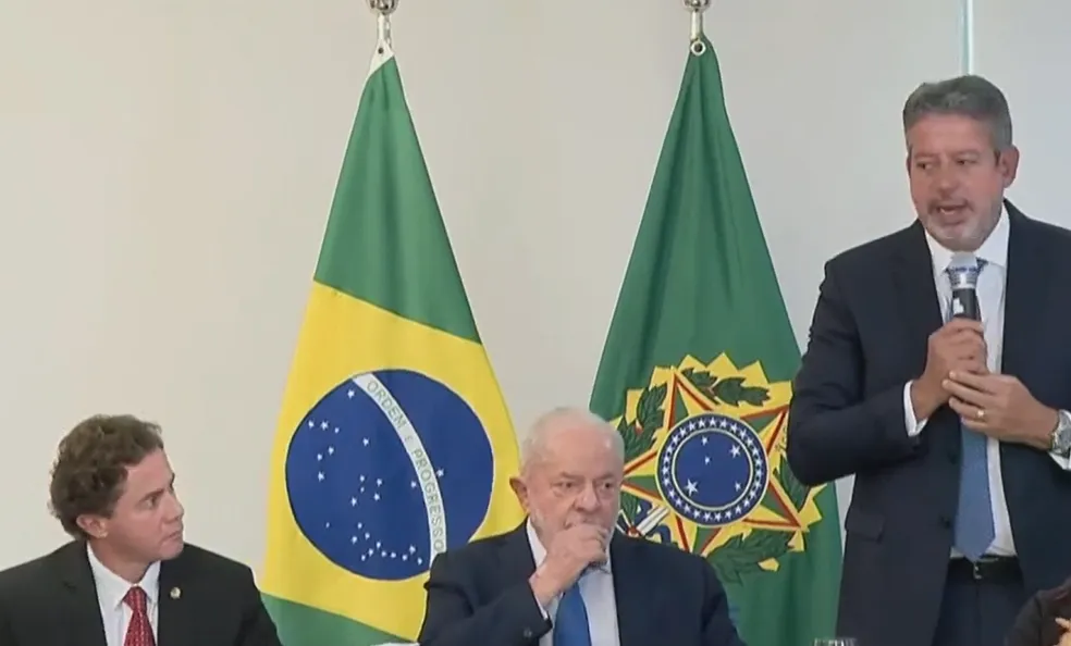 Lula diz que ‘pessoas alopradas’ não entenderam que eleição acabou