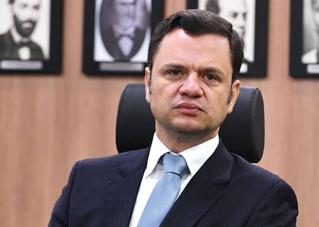 Moraes determina prisão de Anderson Torres, ex-ministro de Bolsonaro