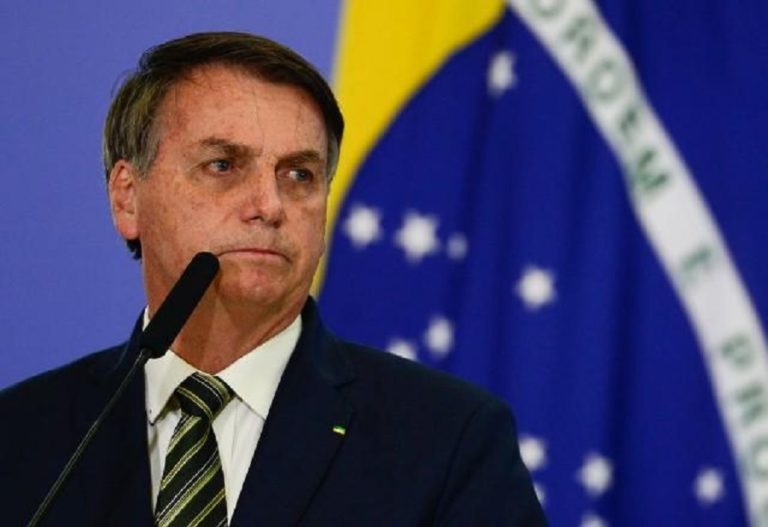 Depredações e invasões de prédios públicos “fogem à regra”, diz Bolsonaro