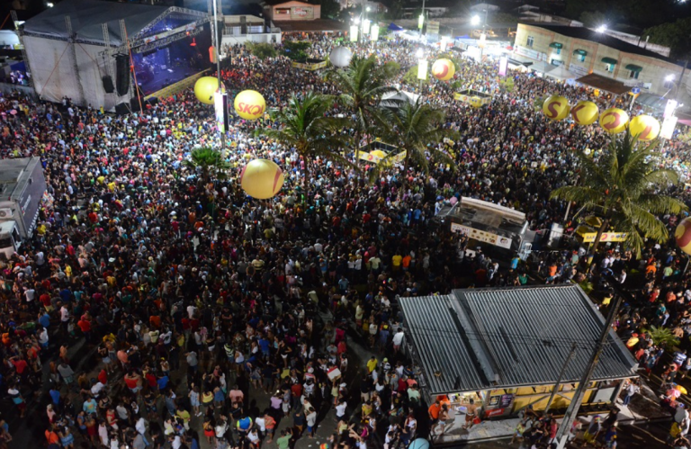 Carnaval deve movimentar R$ 8,18 bi no turismo do País