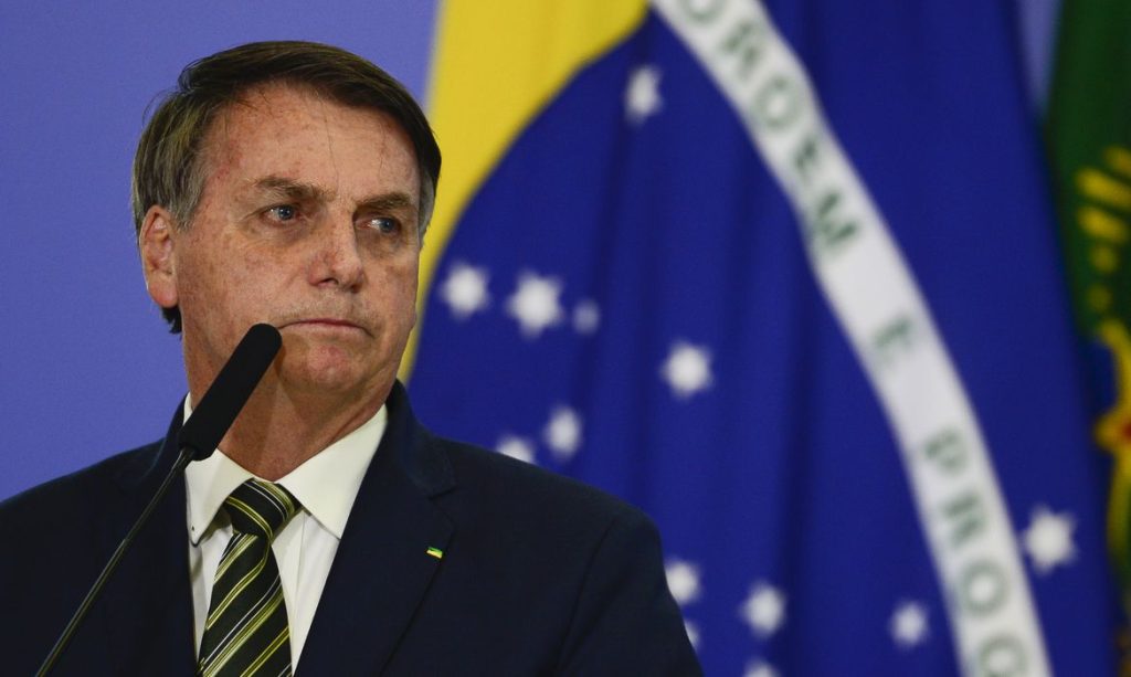 Bolsonaro debocha da equipe de Lula: “Ministra do Esporte é aluna da Dilma”