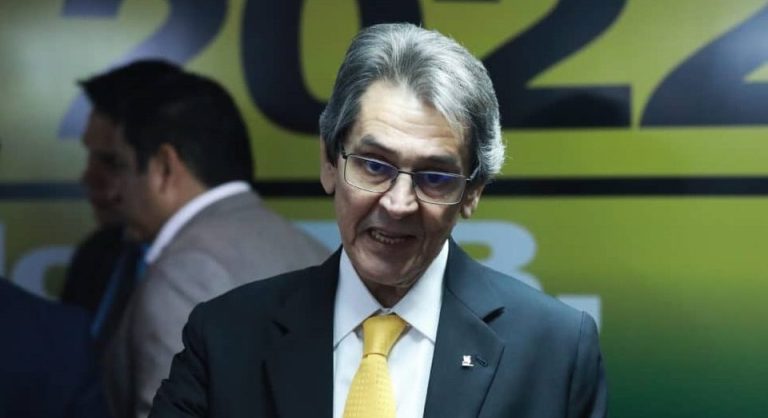 Defesa de Jefferson pede julgamento por lesão corporal e critica Moraes