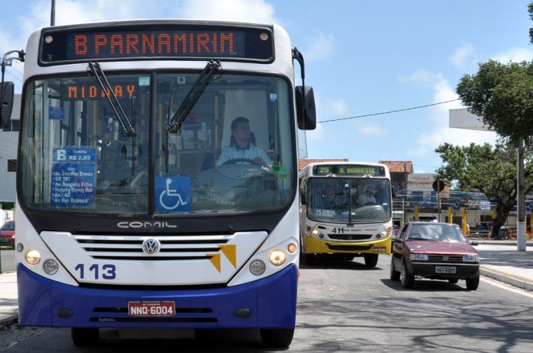 Parnamirim recolhe frota de ônibus por tempo indeterminado