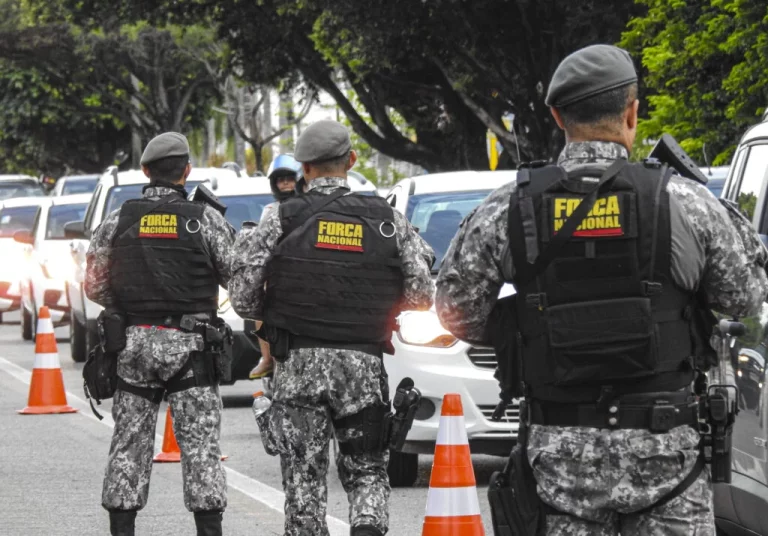 Aviões da Polícia Federal são enviados de Brasília com armamentos e 90 homens da Força Nacional para o RN