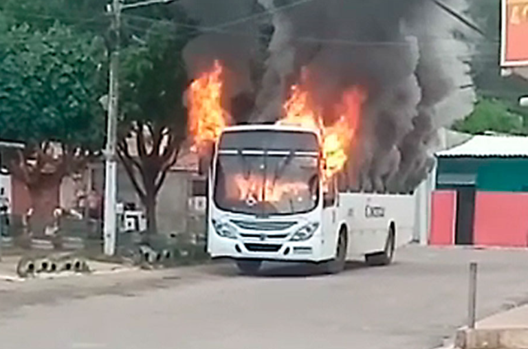 Após novos ataques, ônibus param de circular em Natal e região Metropolitana e voltam para as garagens