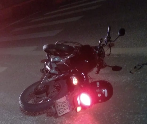 Motociclista é atropelado por caminhão na faixa de pedestres e morre na BR-304