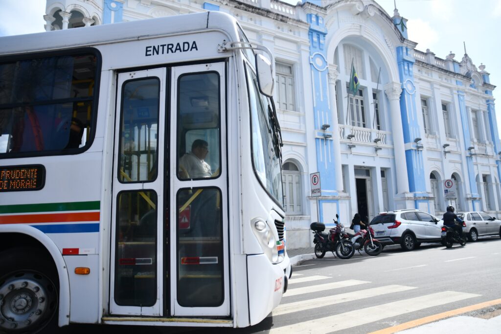 Natal garante transporte público gratuito para o segundo domingo de ENEM”